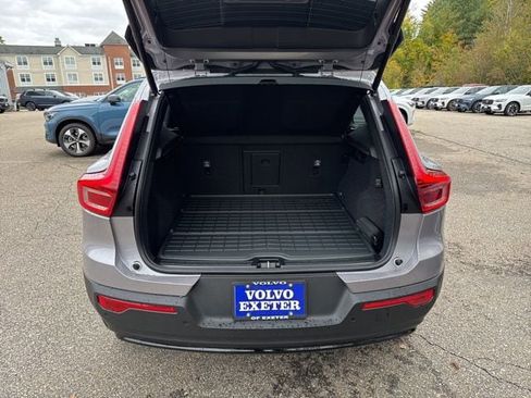 New 2026 Volvo XC40 B5 Plus w/ Protection Package Premier image 15