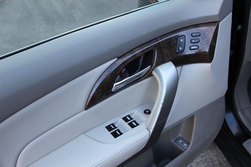 Used 2011 Acura MDX w/ Technology Package AWD/4WD image 11