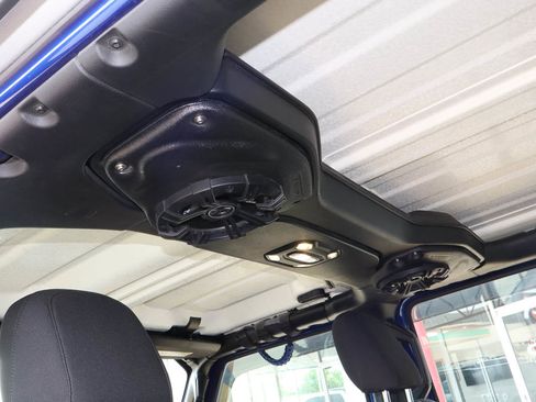 Used 2019 Jeep Wrangler Unlimited Sport AWD/4WD image 23