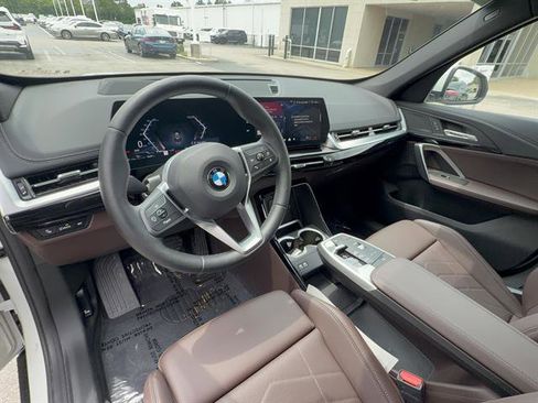Certified 2025 BMW X1 xDrive28i w/ Technology Package AWD/4WD image 10
