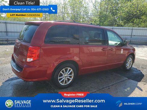 Used 2014 Dodge Grand Caravan SXT FWD image 4