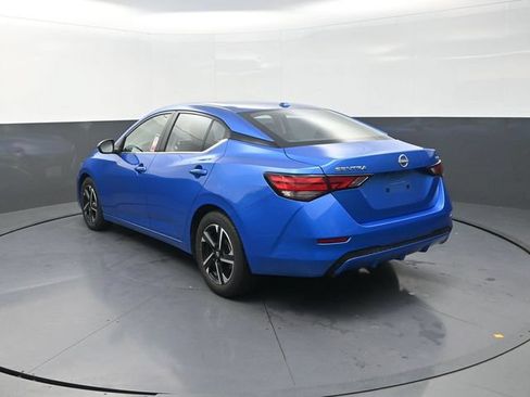 Used 2024 Nissan Sentra SV FWD image 7