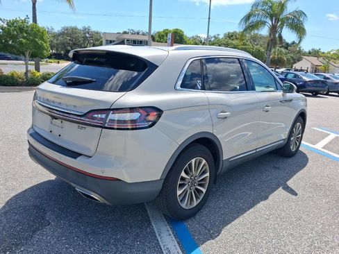 Used 2020 Lincoln Nautilus FWD w/ Equipment Group 101A image 5