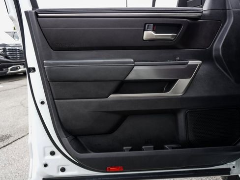 Used 2022 Toyota Tundra SR5 image 19