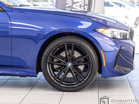 Used 2024 BMW 330i xDrive Sedan AWD/4WD image 11