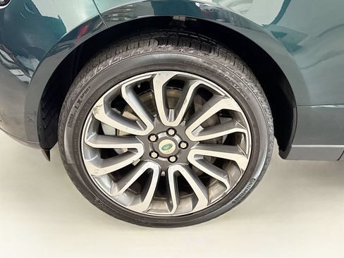 Used 2017 Land Rover Range Rover Autobiography AWD/4WD image 37
