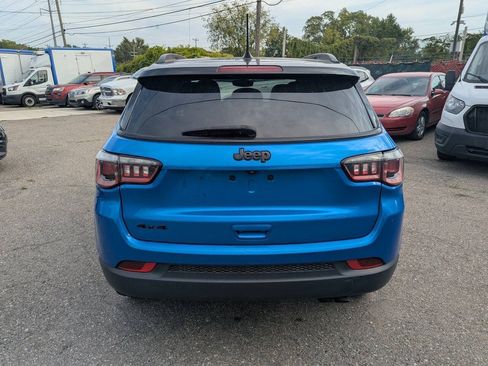 Used 2019 Jeep Compass Latitude AWD/4WD image 6