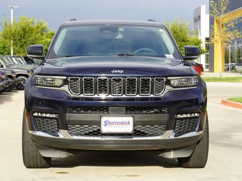 Used 2023 Jeep Grand Cherokee L Limited RWD image 4