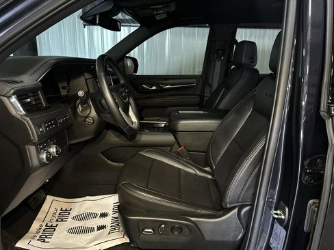 Used 2023 GMC Yukon Denali image 13