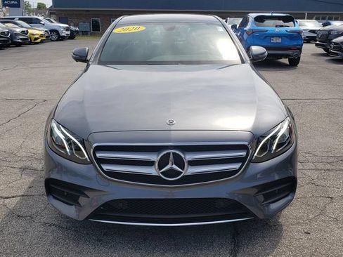 Used 2020 Mercedes-Benz E 350 4MATIC Sedan image 3