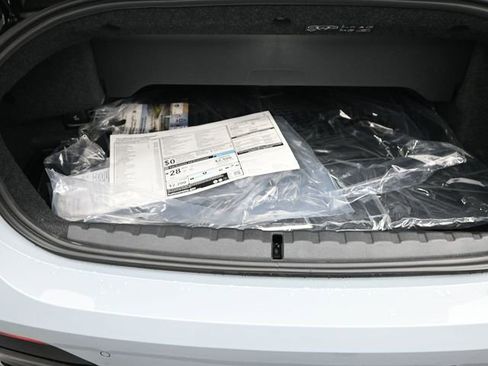 New 2026 BMW 440i xDrive Convertible w/ Premium Package image 18