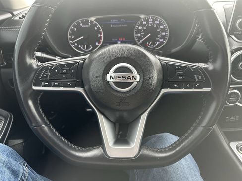 Used 2021 Nissan Sentra SV image 18