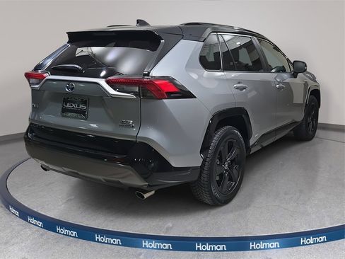 Used 2020 Toyota RAV4 XSE image 6
