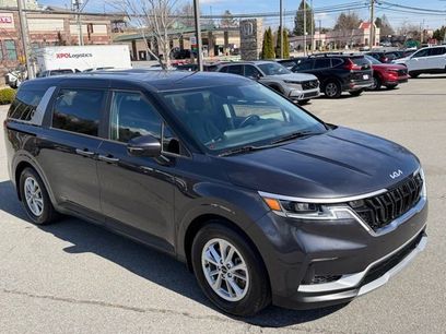 Used 2022 Kia Carnival LX