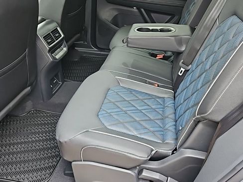 New 2026 Volkswagen Atlas Cross Sport SEL Premium R-Line AWD/4WD image 23