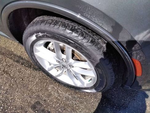 Used 2024 Dodge Durango GT image 17