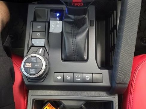 Used 2025 Toyota Tacoma TRD Pro AWD/4WD image 26