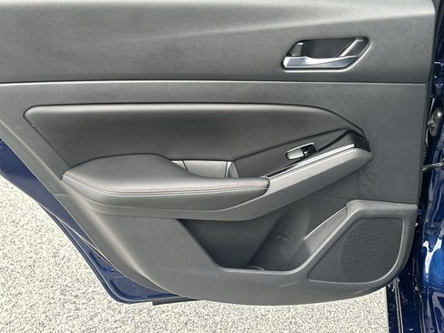 Used 2024 Nissan Altima 2.5 SR w/ SR Premium Package FWD image 21