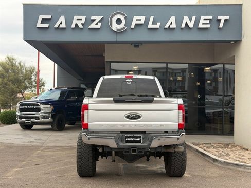 Used 2019 Ford F350 Lariat w/ Lariat Ultimate Package image 3