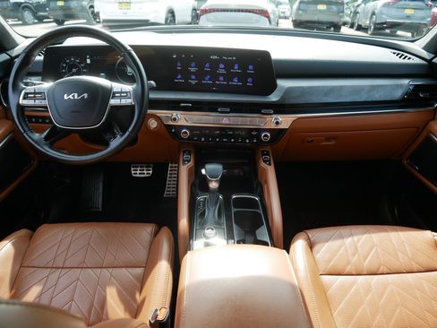 Used 2024 Kia Telluride SX Prestige X-Pro AWD/4WD image 10