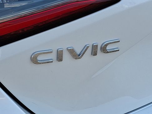 Used 2022 Honda Civic Sport image 30