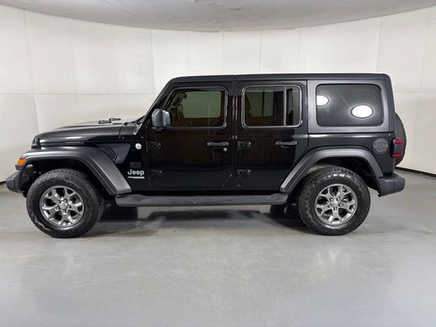 Used 2020 Jeep Wrangler Unlimited Sport AWD/4WD image 5