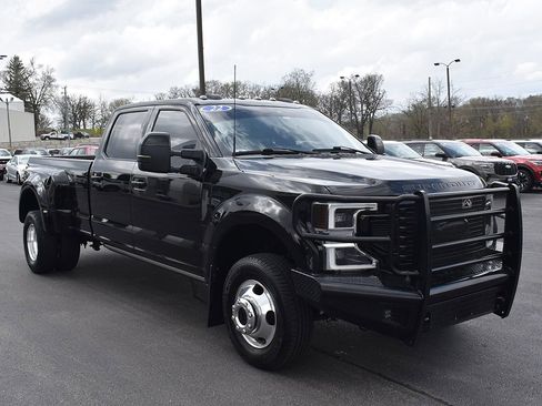Used 2022 Ford F350 Lariat w/ Lariat Ultimate Package AWD/4WD image 9