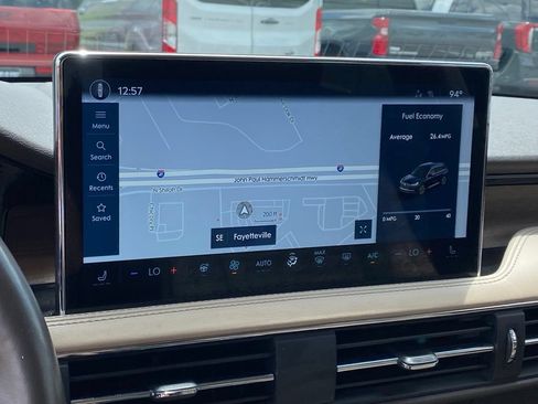 Used 2023 Lincoln Corsair Reserve w/ Equipment Group 201A AWD/4WD image 18