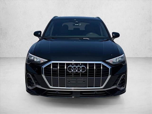 Used 2022 Audi Q3 2.0T Premium AWD/4WD image 2