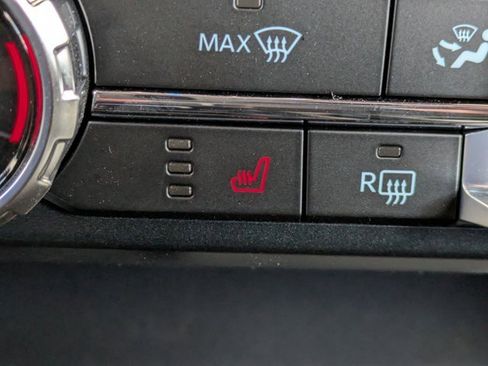 New 2025 Ford F150 XLT w/ Equipment Group 303A High image 31