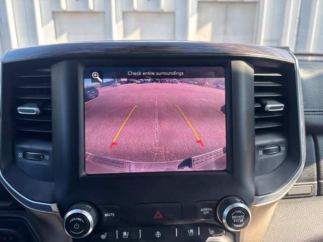 Used 2020 RAM 1500 Laramie AWD/4WD image 17