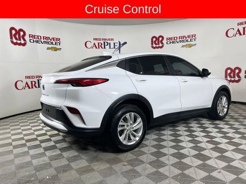 Used 2024 Buick Envista Preferred w/ Convenience I Package image 8