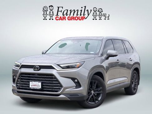 Used 2025 Toyota Grand Highlander AWD Hybrid image 1