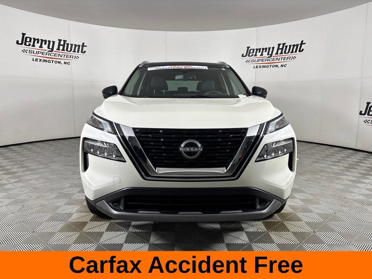 Used 2023 Nissan Rogue SL w/ SL Premium Package AWD/4WD image 3