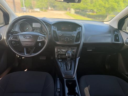 Used 2016 Ford Focus S FWD image 10