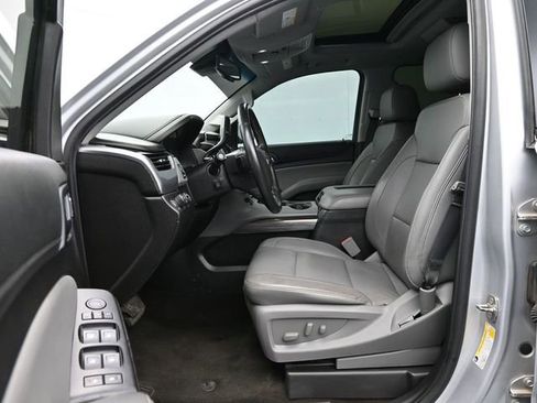 Used 2018 Chevrolet Tahoe LT AWD/4WD image 46