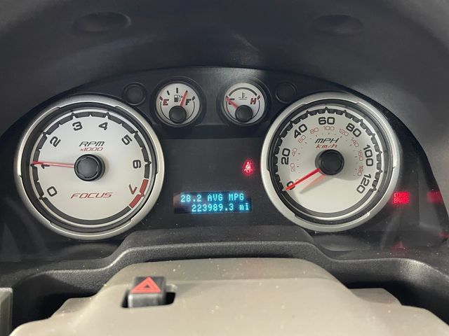 Used 2008 Ford Focus Coupe FWD image 5
