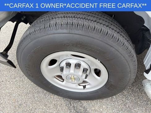 Used 2024 Chevrolet Express 2500 w/ Driver Convenience Package image 15