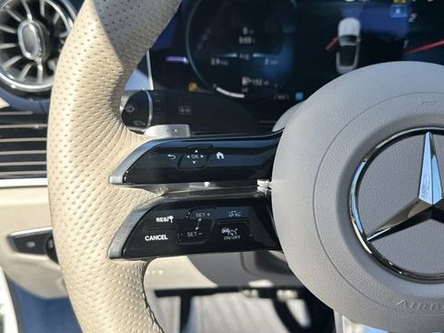Used 2023 Mercedes-Benz E 450 4MATIC Cabriolet image 23