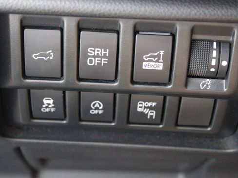 Used 2023 Subaru Forester Limited AWD/4WD image 28