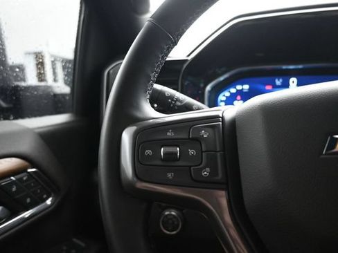 Used 2024 Chevrolet Silverado 2500 High Country w/ High Country Premium Package AWD/4WD image 14