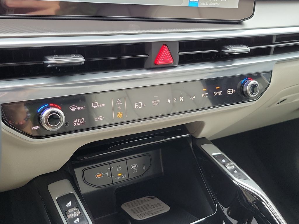 New 2026 Kia Sorento SX Prestige AWD/4WD image 34