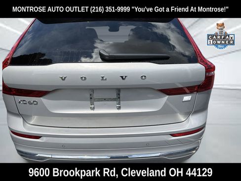 Used 2023 Volvo XC60 T8 Plus AWD/4WD image 9