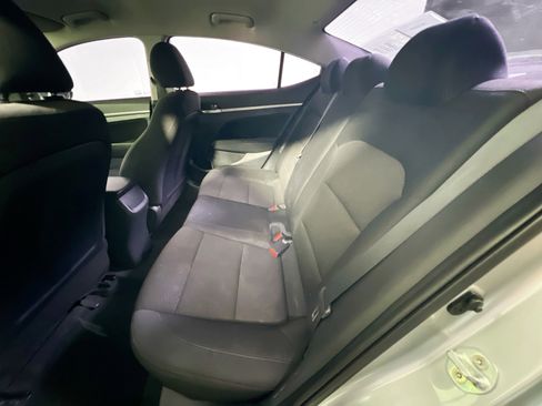Used 2020 Hyundai Elantra SEL w/ Cargo Package (C1) FWD image 28