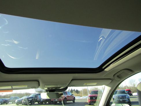 Used 2021 Acura RDX w/ Technology Package image 11