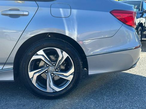 Used 2019 Honda Accord EX-L image 39