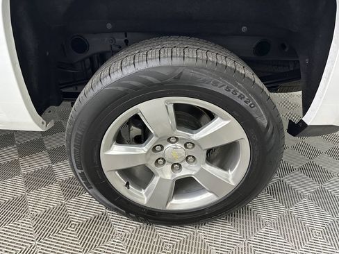 Used 2018 Chevrolet Silverado 1500 LT w/ Texas Edition AWD/4WD image 20