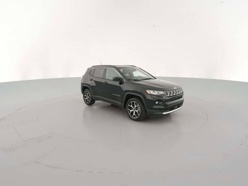 New 2026 Jeep Compass Limited image 16