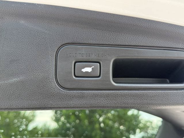 Certified 2024 Acura MDX FWD image 18