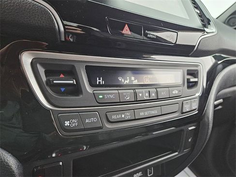 Used 2021 Honda Ridgeline Black Edition image 25